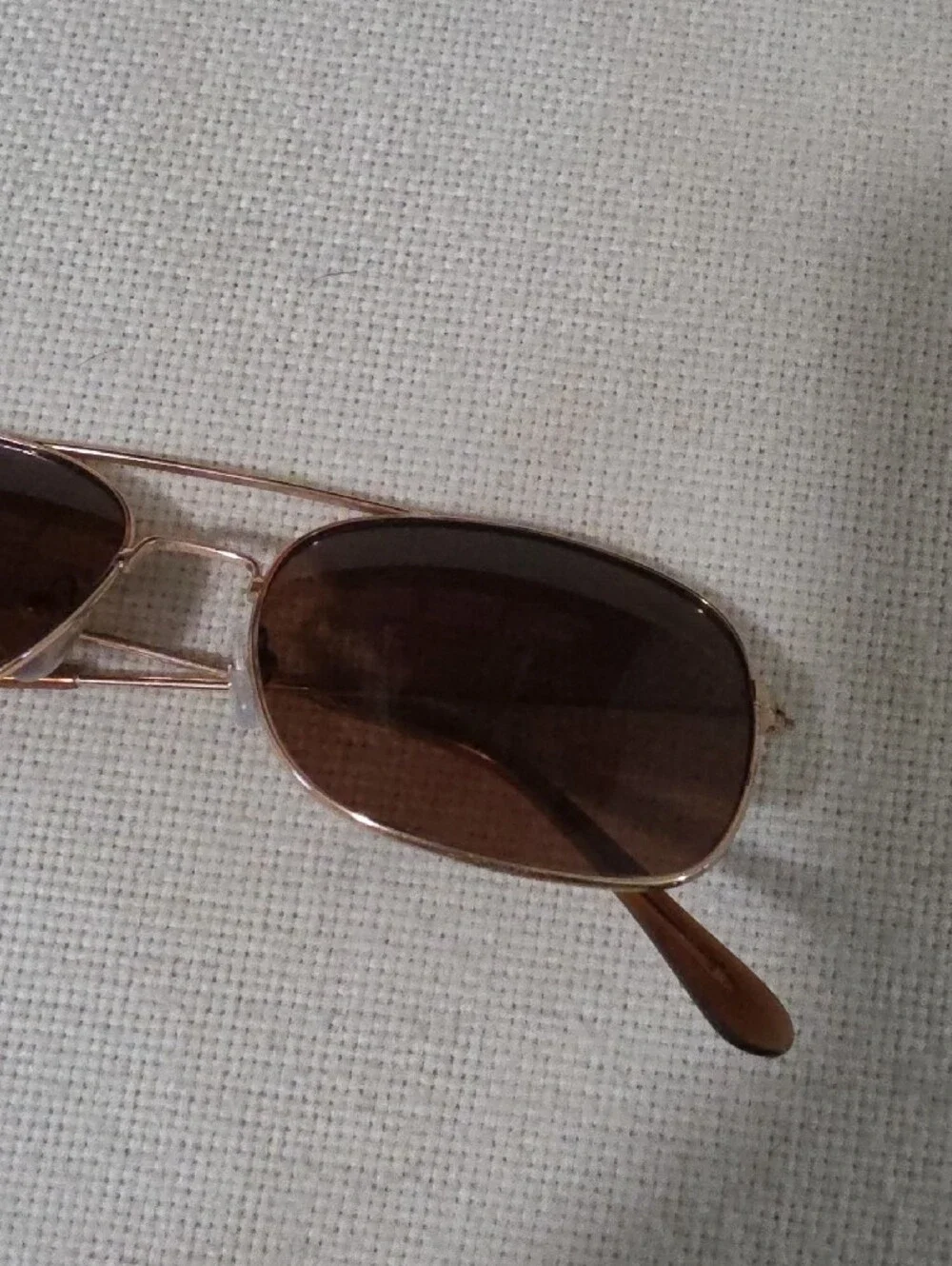 Brown Gold Metal Frame Sunglasses